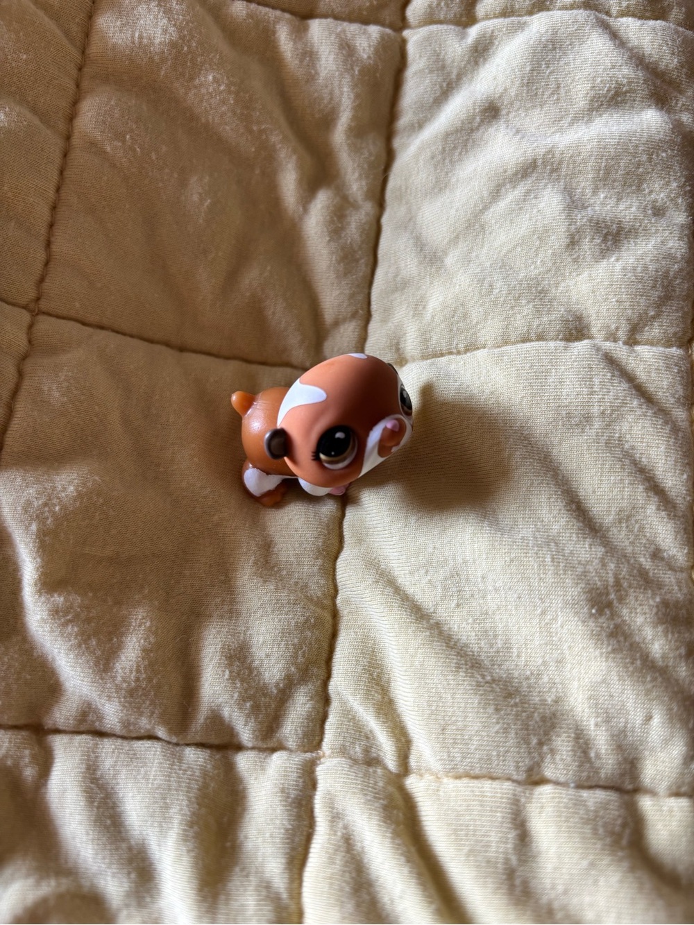 Littlest Pet Shop Brown & White Brownie Puppy Figure